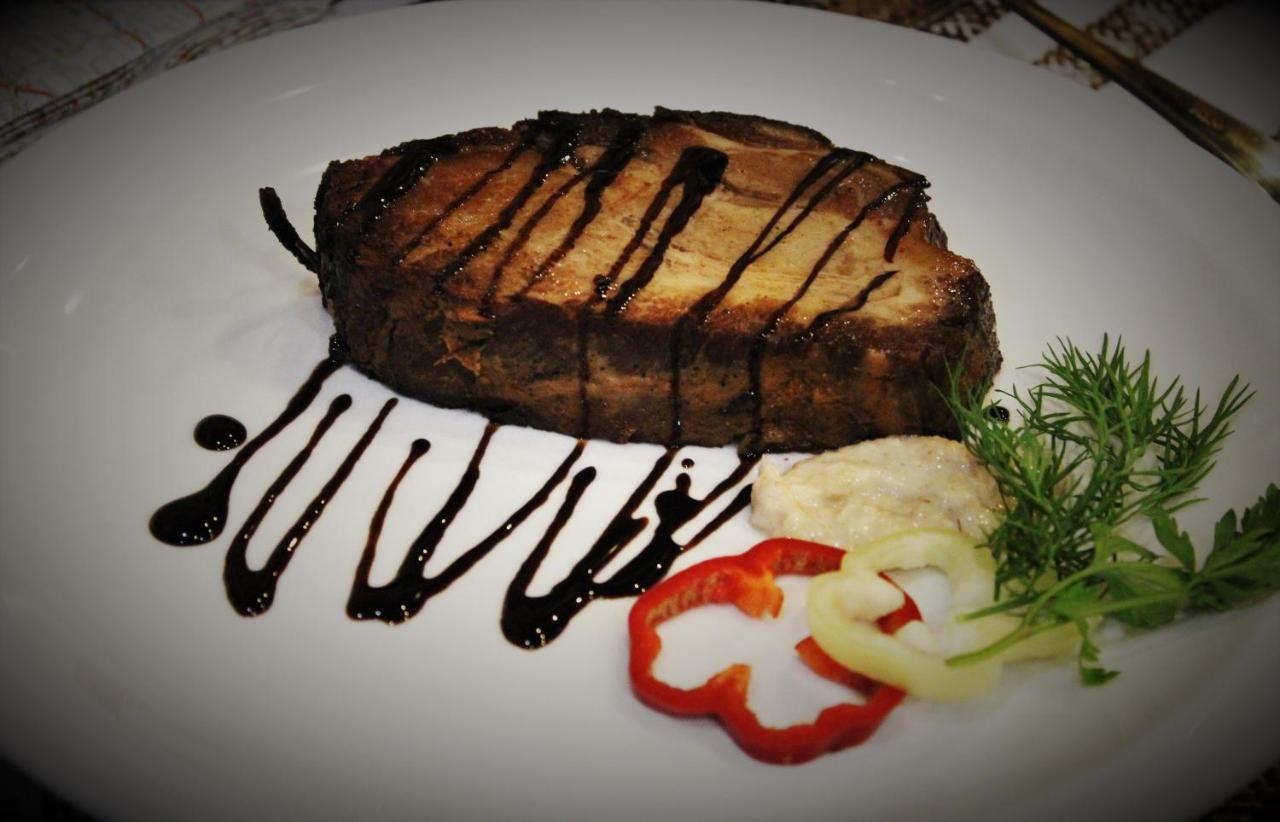 "Lian" Family Hotel & Restaurant Волосянка Экстерьер фото